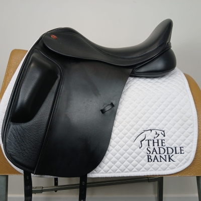 Image of 18 inch Kent and Masters S-Series High Wither Dressage Surface Block HDS Black Adjustable