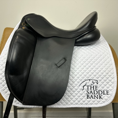 Image of 17.5 inch Ideal Suzannah Dressage Black Medium Wide