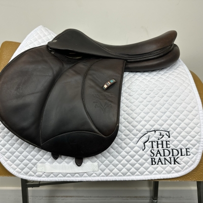 Image of 17.5 inch Voltaire Palm Beach Brown Medium Wide
