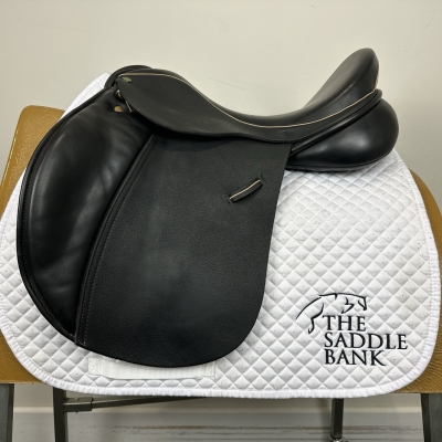 Image of 17.5 inch Ideal Classic GP Black Medium Wide