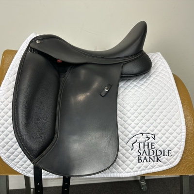 Image of 16.5 inch Wintec 500 Dressage Black Adjustable