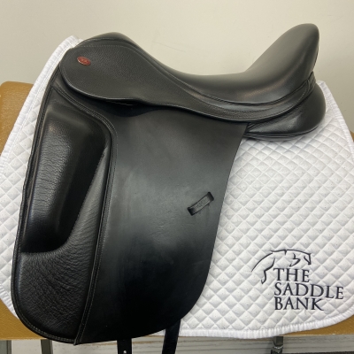 Image of 17.5 inch Kent and Masters S-Series High Wither Dressage Surface Block HDS Black Adjustable