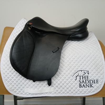 Image of 16 inch Kent and Masters Pony Club MPO Black Adjustable