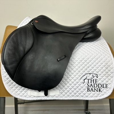 Image of 17.5 inch Kent and Masters Original Flat back GP MGU Black Adjustable
