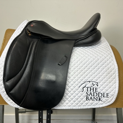 Image of 17 inch Albion K2 Dressage Black Medium