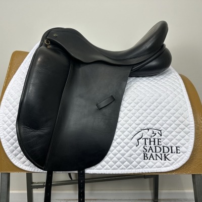 Image of 17 inch Ideal Suzannah Dressage Black Medium Wide