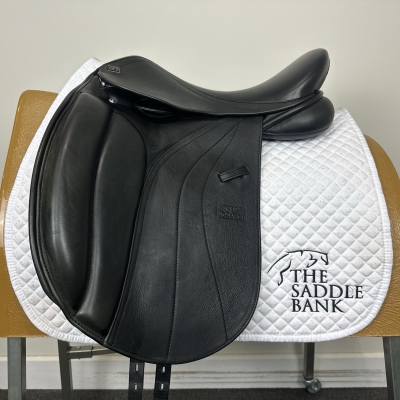 Image of 17 inch GFS Monarch Cob Dressage S656 Black Adjustable