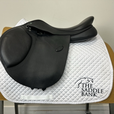 Image of 17 inch Arena Jump Black Adjustable