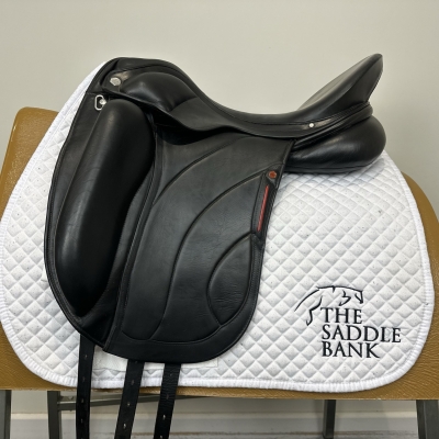 Image of 17.5 inch Albion Revelation Red Label Dressage Black Medium Wide