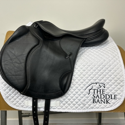 Image of 17 inch Cavaletti Collection Monoflap Jump Black Adjustable