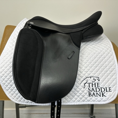 Image of 17.5 inch Thorowgood T4 Cob Dressage (MDX) Black Adjustable