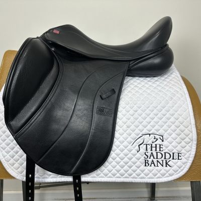 Image of 17.5 inch GFS Monarch Apex Dressage High Wither S627 Black Adjustable