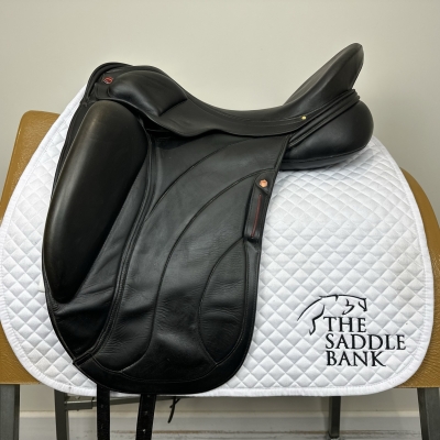 Image of 17.5 inch Albion Revelation Red Label Dressage Black Medium Wide