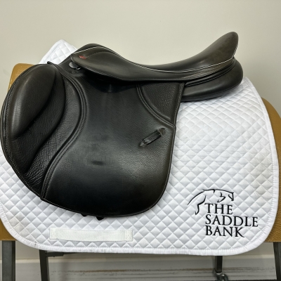 Image of 17.5 inch John Whitaker Overton Jump Black Adjustable