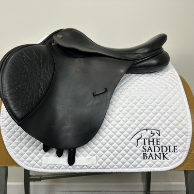 Image of 17.5 inch Kent and Masters Original Jump MJU Black Adjustable