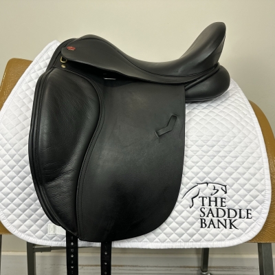 Image of 17 inch Jeffries XP Dressage Black Extra Wide