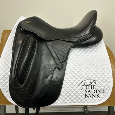 Image of 17.5 inch Fairfax Original Monoflap Dressage Black Adjustable
