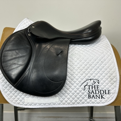 Image of 17 inch Equipe Expression Special Black Medium