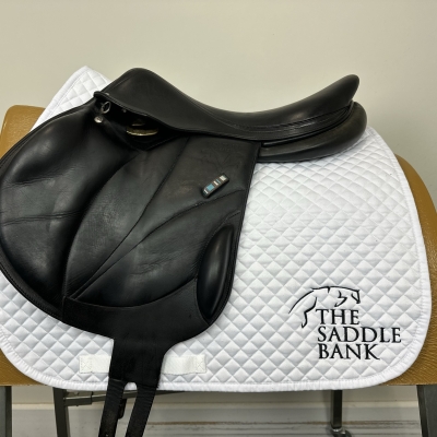 Image of 18 inch Voltaire Lexington Black Medium Wide