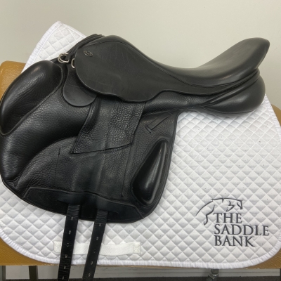 Image of 18 inch Ideal Patriot Black Medium Wide