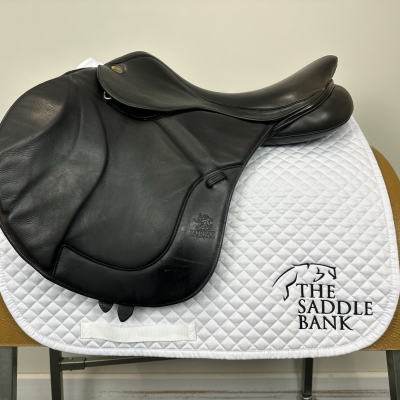 Image of 17.5 inch Fairfax Original Jump MJJ Black Adjustable