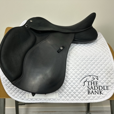 Image of 17 inch Wintec 2000 High Wither Square Cantle SC AP All Purpose Black Adjustable