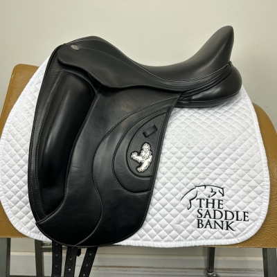 Image of 17.5 inch Fairfax World Class Dressage II Black Adjustable