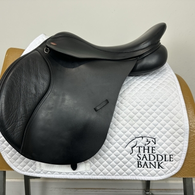 Image of 17.5 inch Kent and Masters Original Flat back GP MGU Black Adjustable