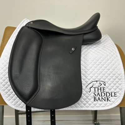 Image of 16.5 inch Wintec 500 Wide Dressage Black Adjustable