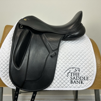Image of 17.5 inch Fairfax Original Monoflap Dressage Black Adjustable
