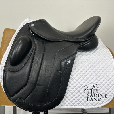 Image of 17 inch GFS Premier Dressage Deep Seat S810 Black Adjustable