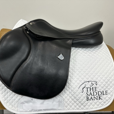 Image of 17.5 inch Bates Hunter Jumper Black Adjustable