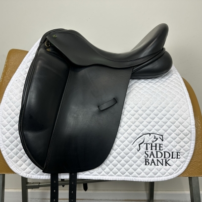 Image of 17.5 inch Ideal Suzannah Dressage Black Medium Wide