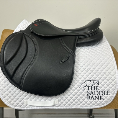 Image of 17 inch John Whitaker Overton Jump Black Adjustable
