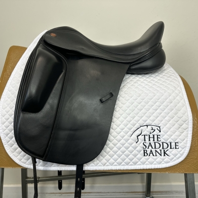 Image of 17 inch Kent and Masters S-Series Dressage Surface Block MDS Black Adjustable