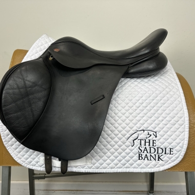 Image of 17.5 inch Kent and Masters Original Jump MJU Black Adjustable