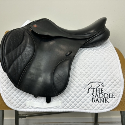 Image of 17.5 inch Kent and Masters S-Series Jump MJJ Black Adjustable