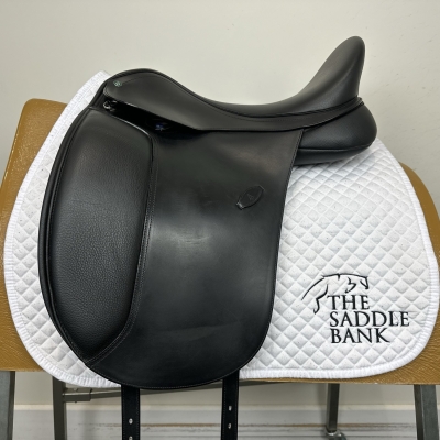 Image of 17.5 inch Arena Dressage Black Adjustable