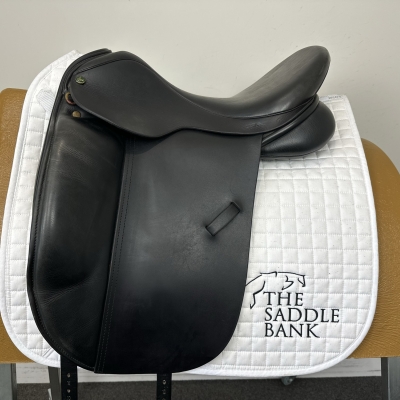 Image of 17 inch Ideal Roella Dressage Black Medium