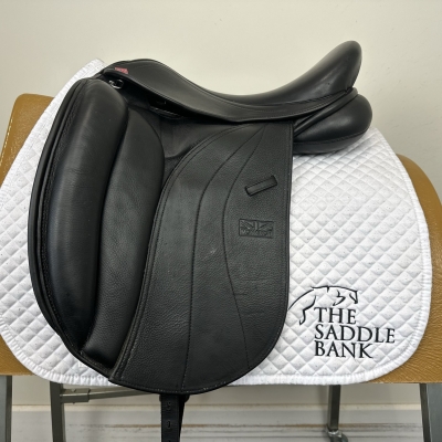 Image of 17 inch GFS Monarch Cob Dressage S656 Black Adjustable