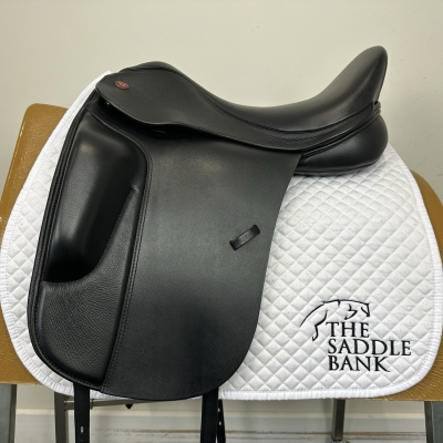 Image of 17.5 inch Kent and Masters S-Series Low Profile Dressage Surface Block LDS Black Adjustable
