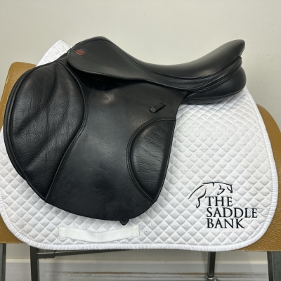Image of 17.5 inch Kent and Masters S-Series Jump MJJ Black Adjustable