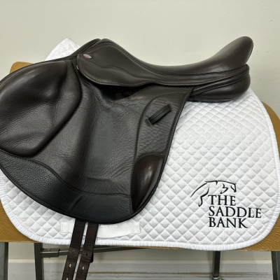 Image of 17.5 inch Winners Circle Monoflap Jump Brown Medium Wide