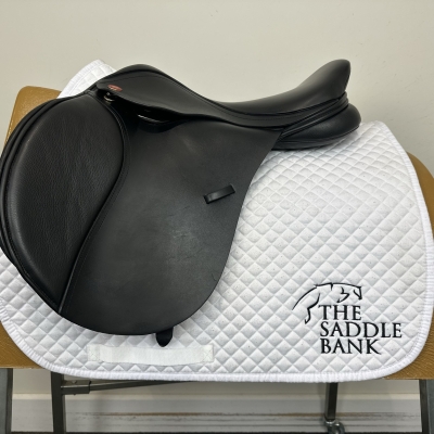 Image of 16.5 inch Kent and Masters Pony Club MPO Black Adjustable