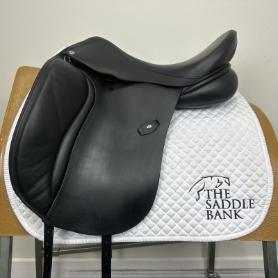 Image of 17.5 inch Ideal Technical and Traditional (T and T) Twinflap Dressage Black Adjustable