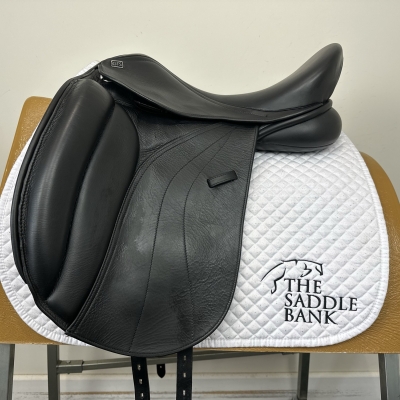 Image of 17.5 inch GFS Monarch Dressage S614 Black Adjustable