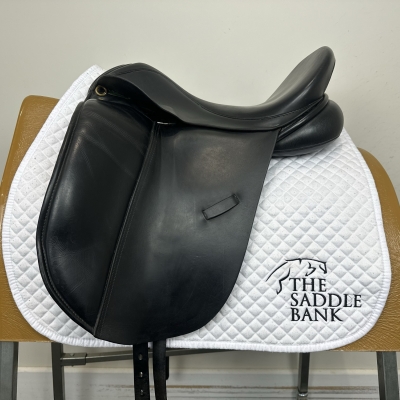 Image of 17.5 inch Ideal Suzannah Dressage Black Medium Wide