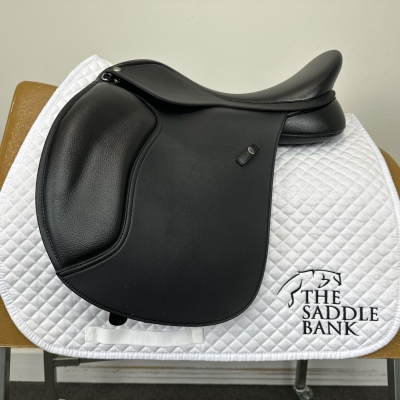 Image of 17 inch Wintec 500 Wide All Purpose Black Adjustable