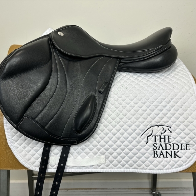 Image of 17.5 inch Fairfax Andrew Hoy XC FAH Black Adjustable