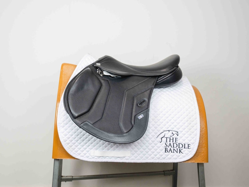GFS Premier Jump Flat Seat S802 Saddle, jump saddle from The Saddle Bank